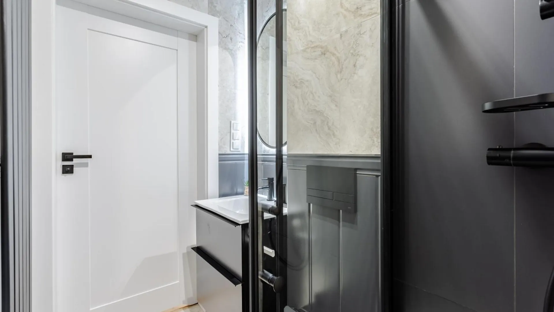 Very Berry - Piekary 13B - Apartmenty Stare Miasto, Self Check In 24H! بوزنان